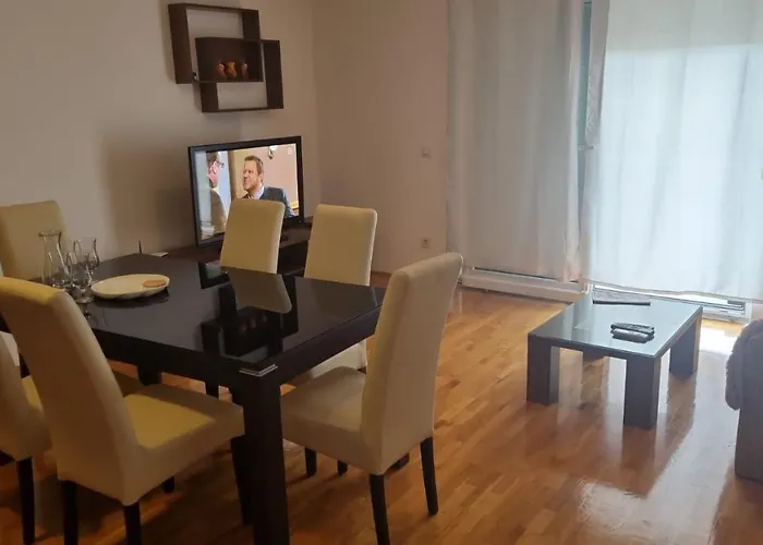 Apartment Nina